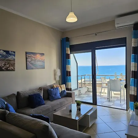 Apartment In Saranda With Stunning Sea View شقة