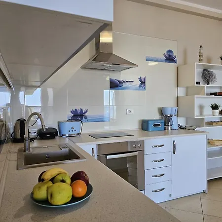 Apartment In Saranda With Stunning Sea View *